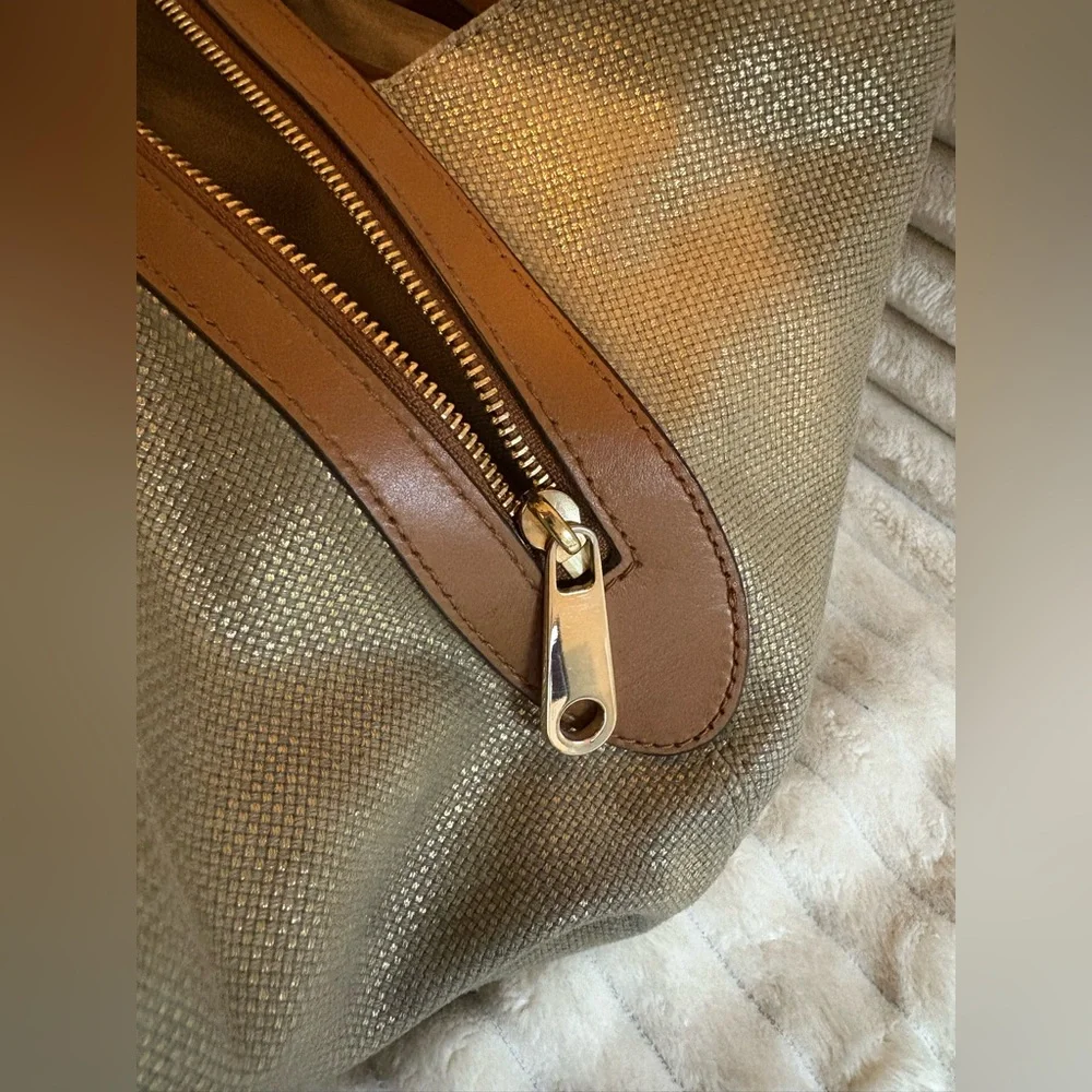 ❤️Michael Kors Canvas & Leather Shoulder Bag – Natural with Luggage Trim - Picture 7 of 8